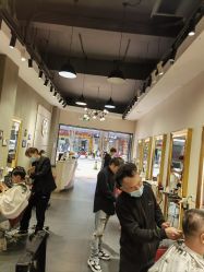 -P.R.O.salon 发哲