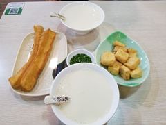 -兄弟深夜豆浆