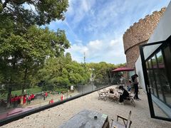 -J Create城市露营咖啡·简餐·宠物(上海动物园店)