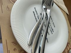 -Mark&Mars Restaurant