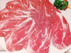 相间肥牛-汤城·料青山