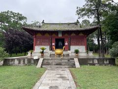 -汤和墓古迹园