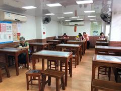 大堂-沙湾姜撞奶甜品店(昌岗中路店)