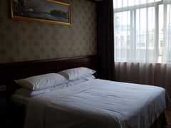 -维也纳酒店(广州番禺市桥地铁站店)