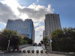 -泰州时尚莱迪购物广场(坡子街商业步行街店)