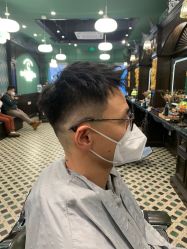 -海文先生国潮烫染男士理发馆