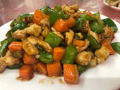 -明月食府(二区干二路店)