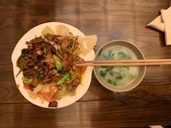 -香园自助小火锅