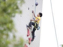 -问山MountQuest攀岩馆