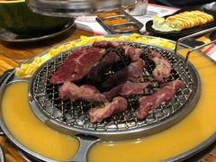 -青瓦炭韩潮烤肉(花园道店)