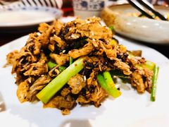 -汤河清真餐馆