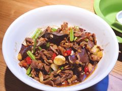 -费大厨辣椒炒肉(万家丽一店)