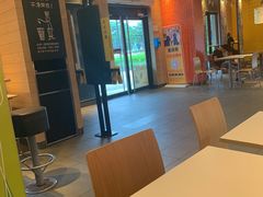 大堂-麦当劳(清远大道得来速店)