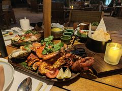 -三亚艾迪逊酒店·海滩烧烤 BARBACOA·现场乐队·浪漫晚餐·烧烤海鲜