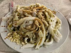 捞粉皮-王伟荣猪杂店