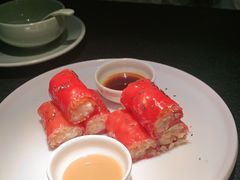-蝴蝶里·粤菜·点心(滨江龙湖店)