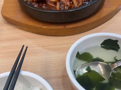 -欧提汗·新疆餐厅·清真(银都路店)