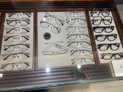 -博士眼镜(沙井京基百纳广场店)