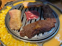 -青瓦炭韩潮烤肉(花园道店)