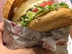 -The Habit Burger Grill 哈比特汉堡(爱琴海店)