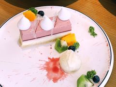 -杏荟旋转餐厅(广州爱群店)