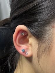 -龙之吻专业刺青·手工耳洞·纹身去色