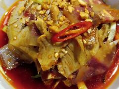 -龙巢盱眙龙虾·牛蛙·烧烤宵夜(八卦岭店)