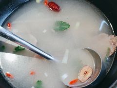 -云晓光头烧烤吧(盛夏店)