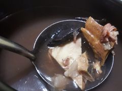 -八景休閒山莊  廣東十大名山莊