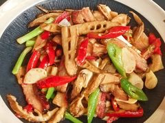 -桥边小楼·手工云南菜·丽江地标美食