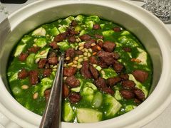 雪花牛肉绿麻婆豆腐-桂满陇·海市蜃楼·黑金(国金店)