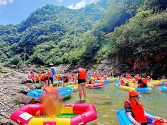 -安吉龙王山峡谷漂流