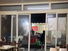 门面-无名氏宵夜小摊(祝家三姐妹馄饨店)