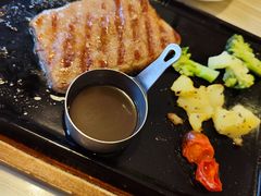 -必胜客(东莞地王店)