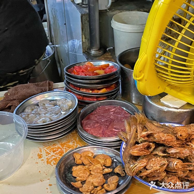 腰花番茄汁拌川｜方老大面馆