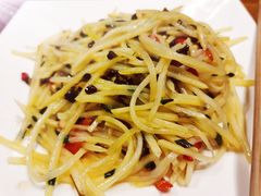 -怡得饭庄·30年老店·宋大妈昆明菜