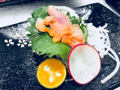 -半岛翡丽海鲜自助餐厅(观风亭店)