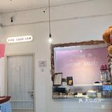 武汉的圣诞风还是吹来了首尔，韩系氛围感拉满