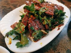 卤香牛肉-周家大连水饺(美专校街店)