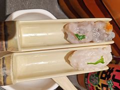 -牛YO寿喜烧·铁板烧和牛火锅自助(市府恒隆店)