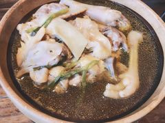 花雕酒蒸东山土鸡-鱼食饭稻·苏浙土菜17年老馆子(平江路店)