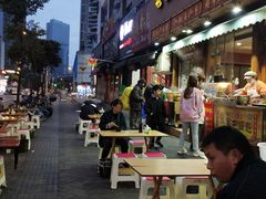 门面-青石桥老瓦房肥肠粉总店(青石桥总店)
