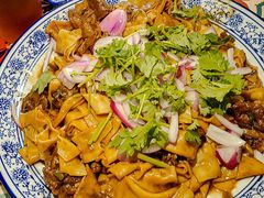 -壹阁胡羊焖饼(特色小吃街店)