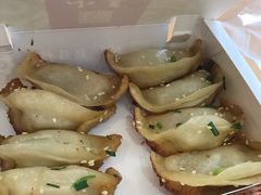 -小姜锅贴(凤凰街店)