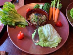 傣族生菜包肉-花马天堂云南餐厅 Lost Heaven(外滩店)