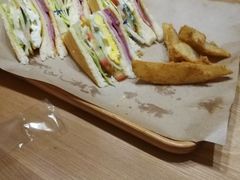 -绿茵阁(体育西分店)