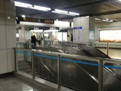 -陆家浜路(地铁站)