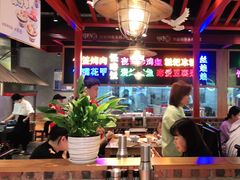 -怪噜范·老贵阳街头名小吃(数博万达店)