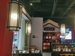 -川流不息·地道川菜·小龙虾(新松江路店)