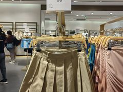 -URBAN REVIVO(佛山南海万达广场店)